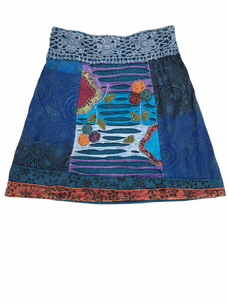 Short razor cut skirt blue