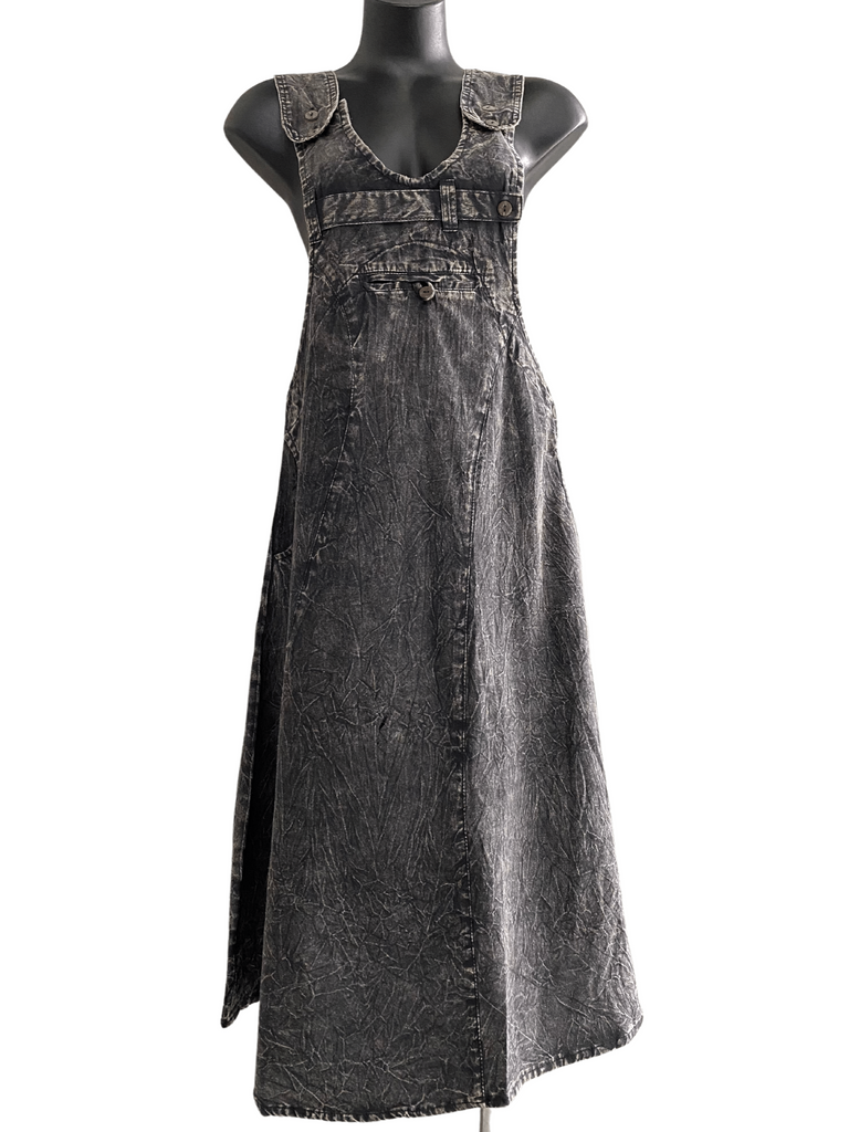 Long stonewashed pinafore