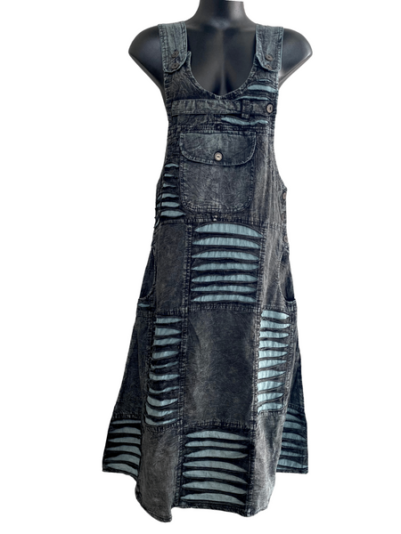 Long razor cut pinafore