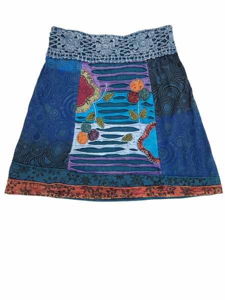 Short razor cut skirt blue